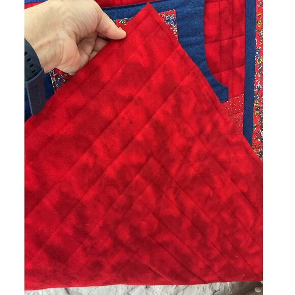 Wall Quilt Decorative Red Blue Handmade Quilt 31” x 38” - Picture 5 of 7